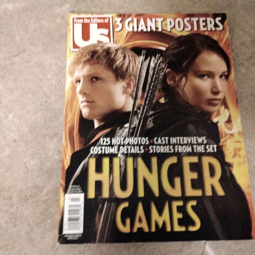 HUNGER GAMES 3 GIANT POSTERS